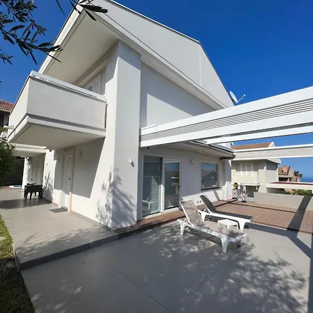 Villa White House *